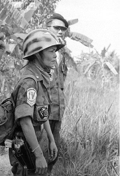 罕见老照片:越南战争中的南越女兵,最后一位是逆天美人!