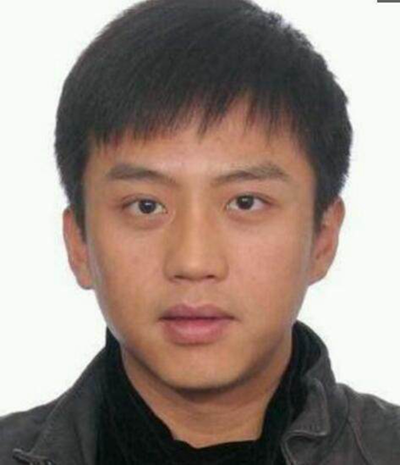 邓超证件照,黄晓明证件照,李易峰证件照,差距不是一般的大