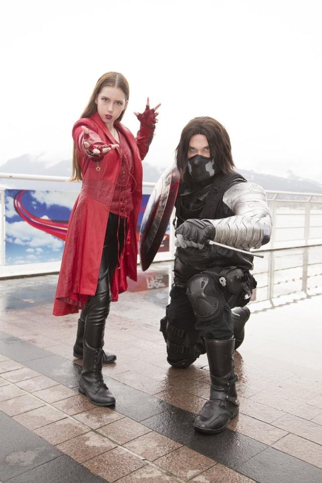 粉丝cos女版冬兵,眼神却亮了,最后一位"光头"为什么这么矮?