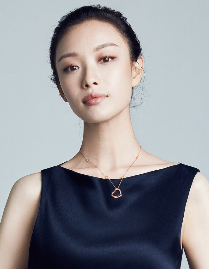 倪妮——柳眉星眼,冠压群芳