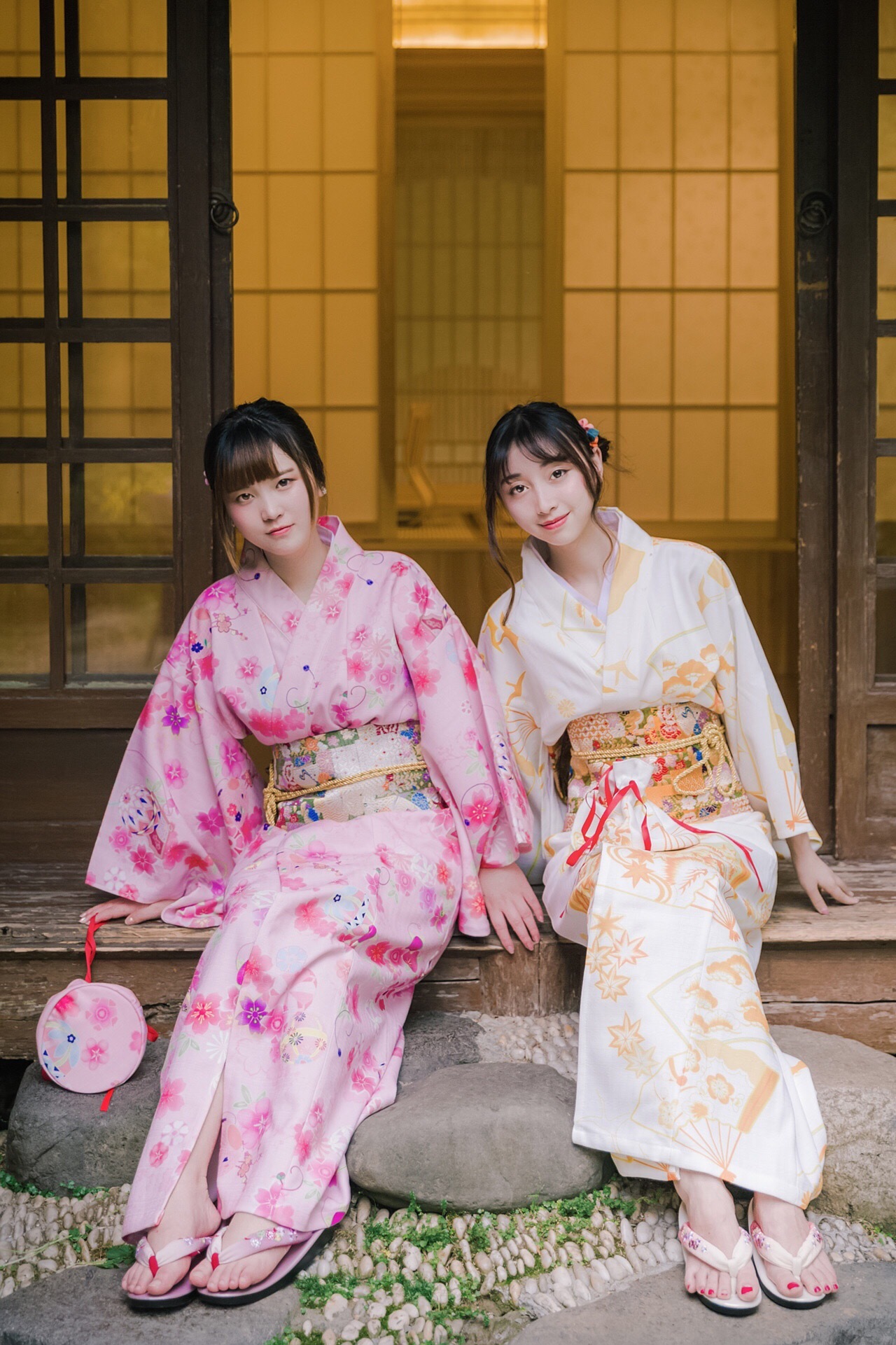摄影:迷人的和服姐妹俩,你想做姐夫还是妹夫?