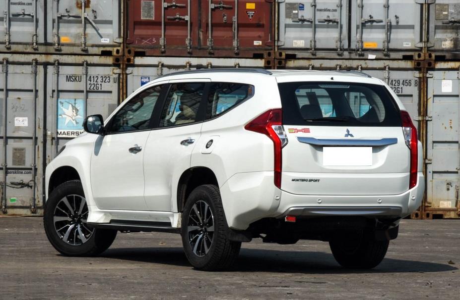 买g500钱不够就买他,标配全时四驱 非承载车身,16万还买啥途观