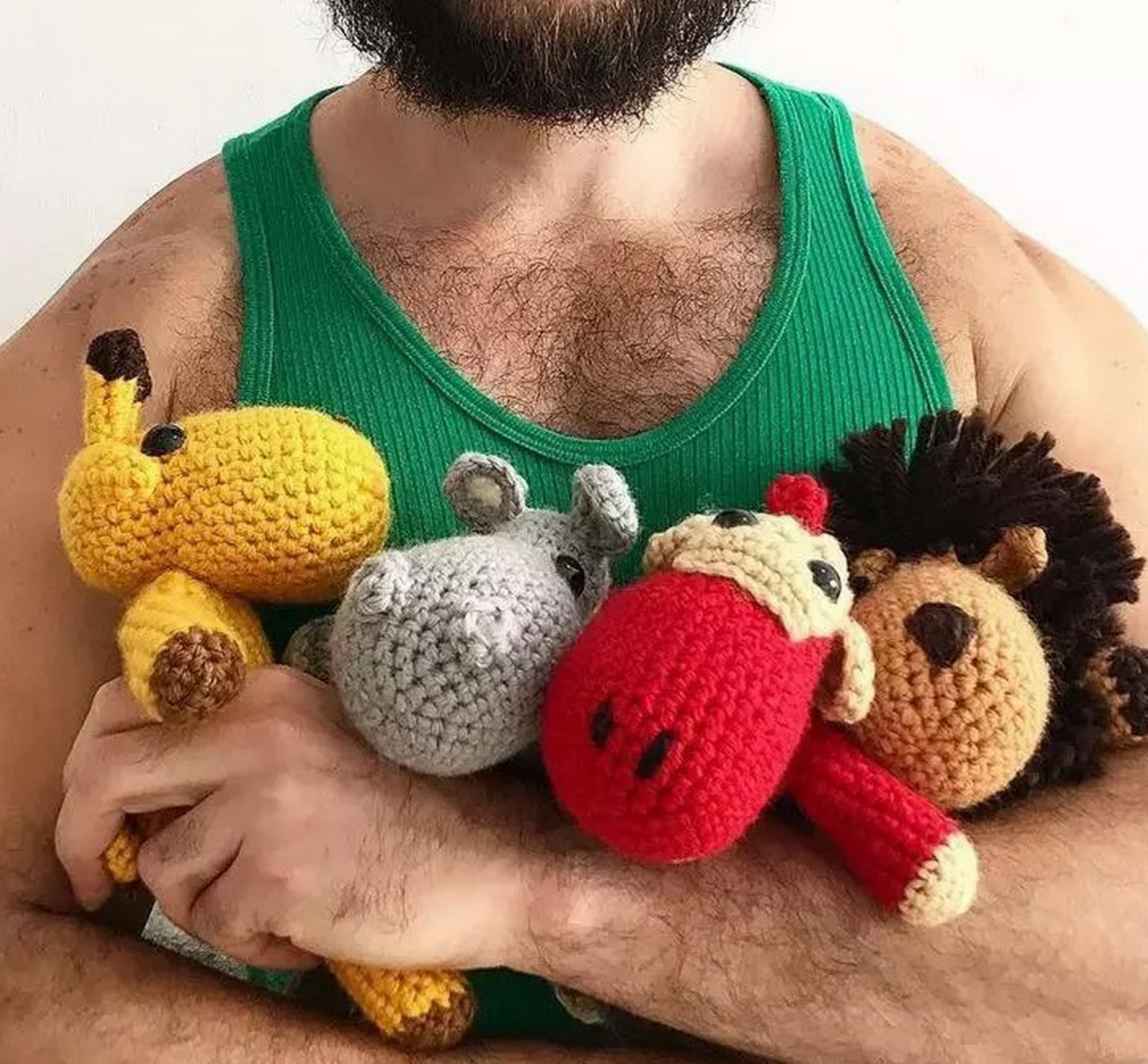 35岁粗糙大叔,5年只爱织毛衣,却被评为"最有男人味"的男人!