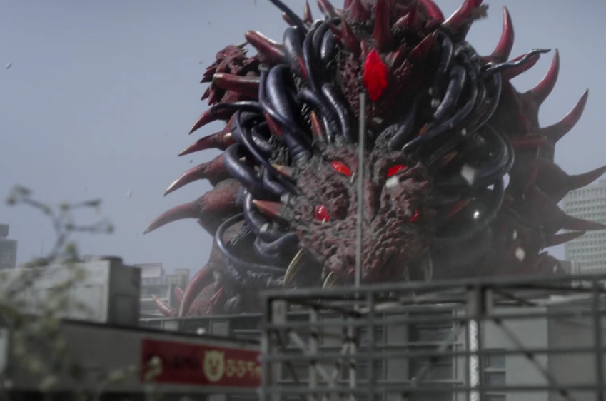 玛伽八岐大蛇 欧布最强boss 融合佐菲和贝利亚欧布轻松被其击败