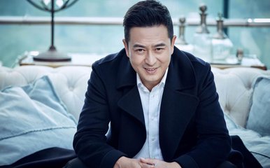 张嘉译近几年疯狂拍戏,不是为了钱,说出的真相让人很揪心