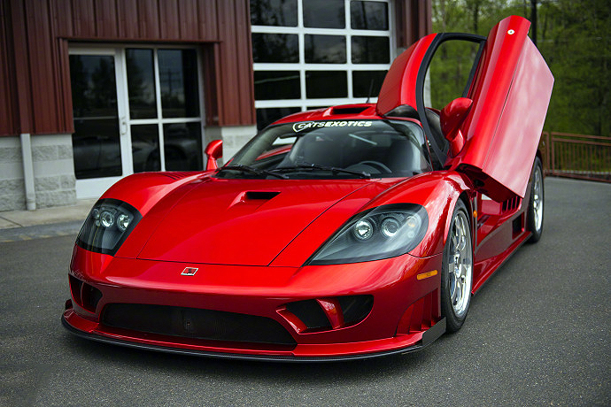 跑车界里神一样存在,极速高达402km/h的"速度怪兽"——萨林s7