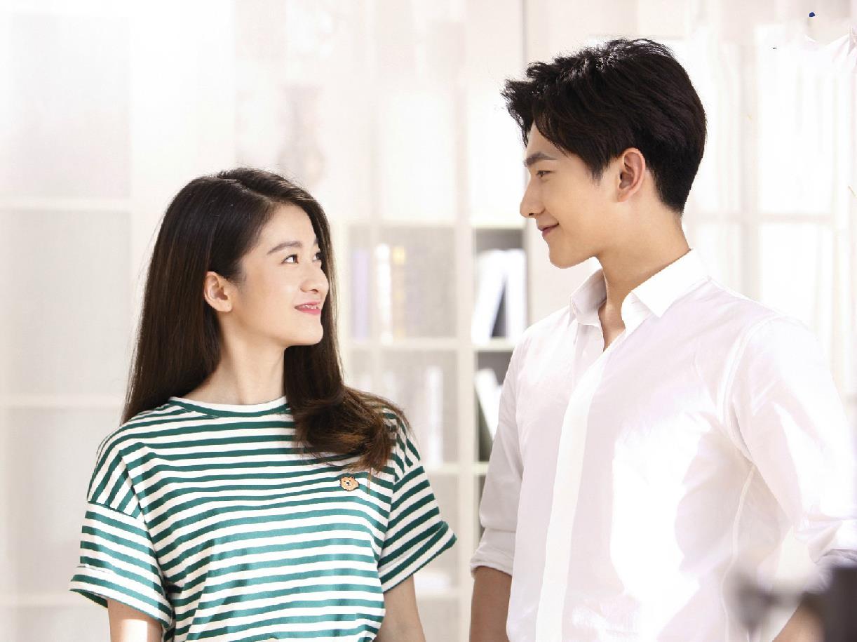 张雪迎5张亲密的合照,图1童星大pk,图4和杨洋这张太养眼了!