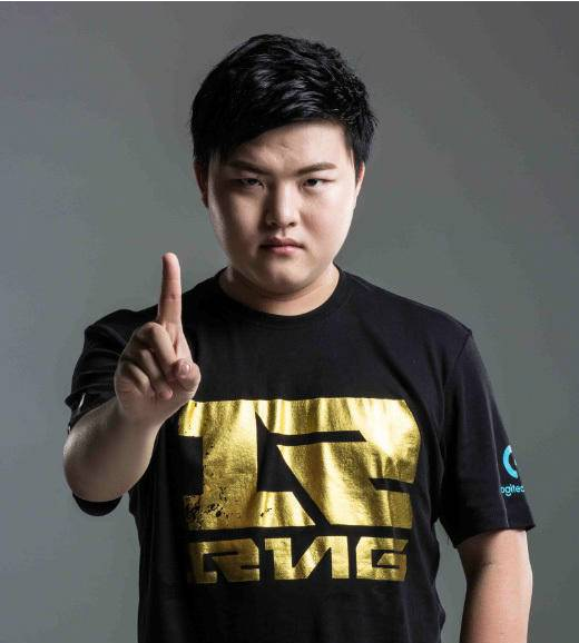 《lol》官方facebook头像更换为uzi,玩家高度评价!