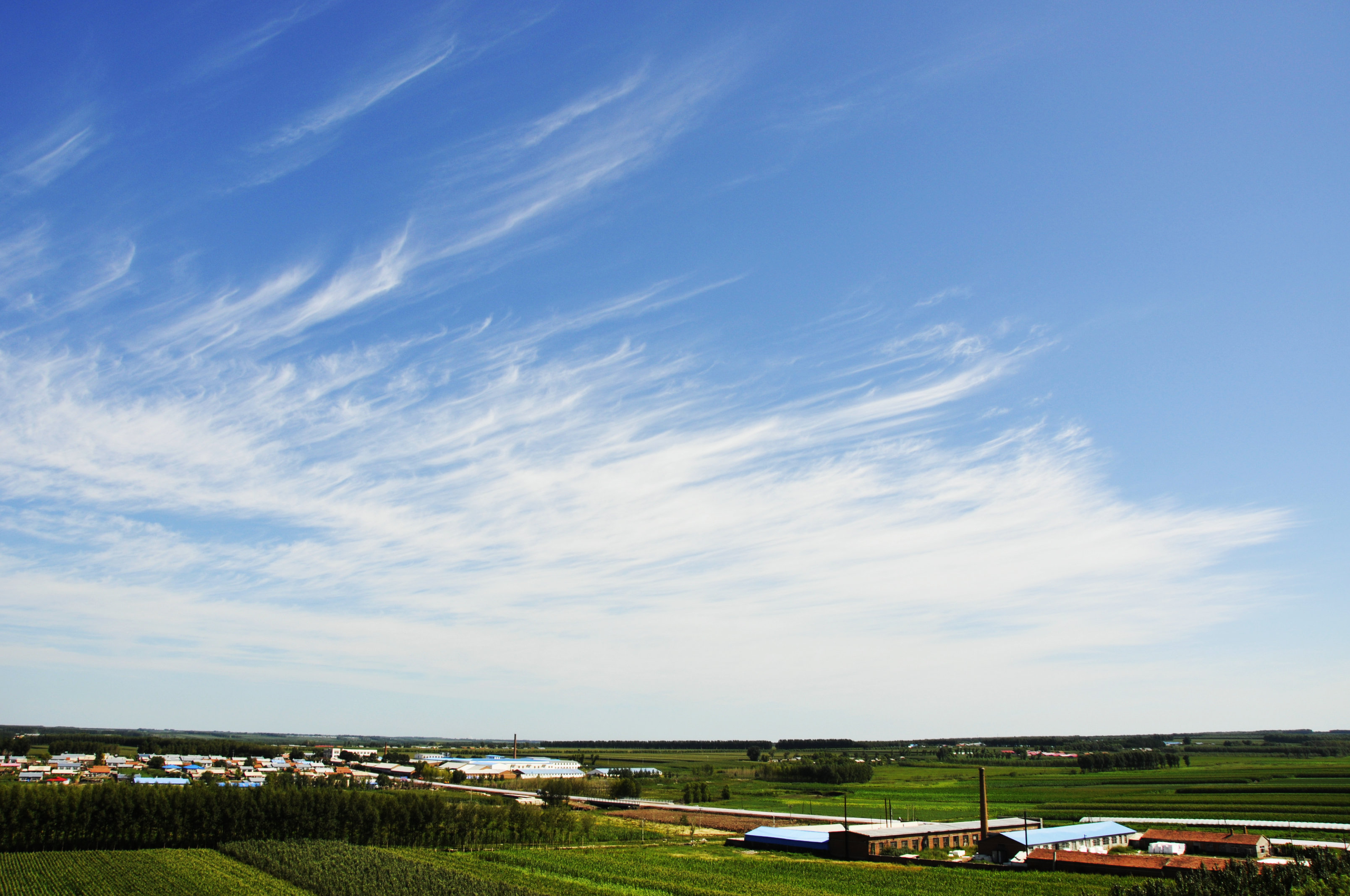 每个人心中的一片天空,我们的蓝色畅想
