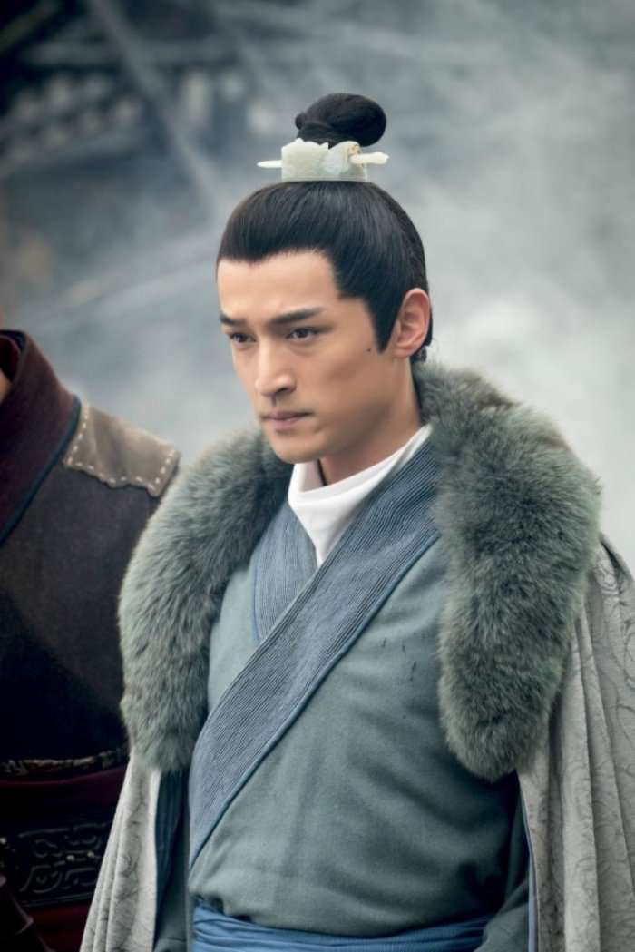 胡歌微博再次沦陷!偷偷领证因不满 网友:一看就是应付事