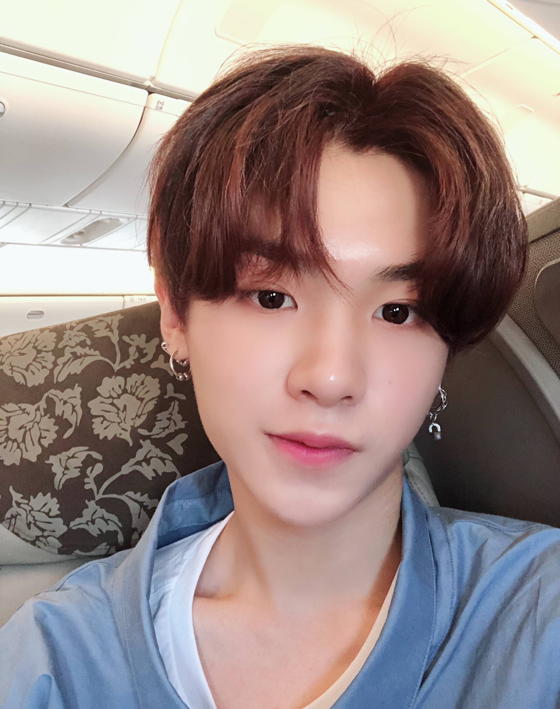 justin真是娱乐圈自拍界的一股清流,自拍永远都那么清新可爱