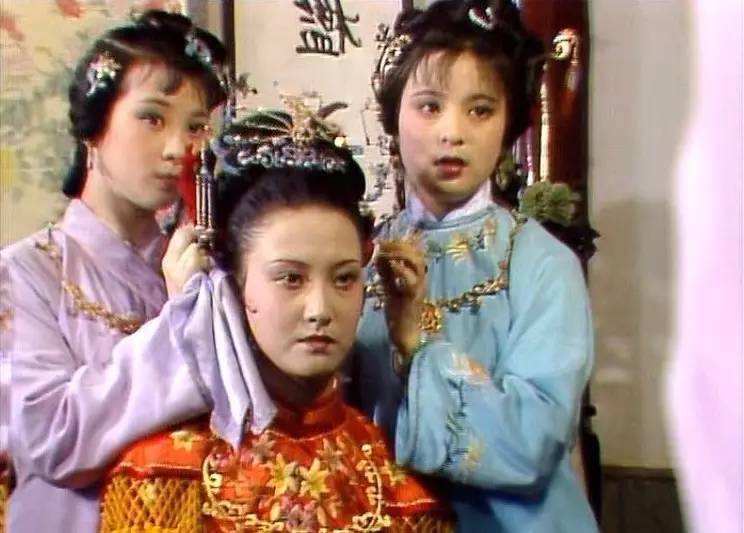 《红楼梦》中,这个丫头一句话,道破了贾迎春婚姻悲剧的真正原因