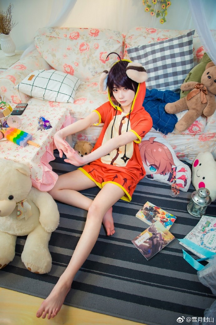 王者荣耀cos:妹子cos李元芳,狄大人看了心动不已!