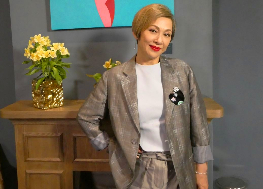 余安安承认与周润发闪婚冲动,洒泪谈自己为两女复出幕前