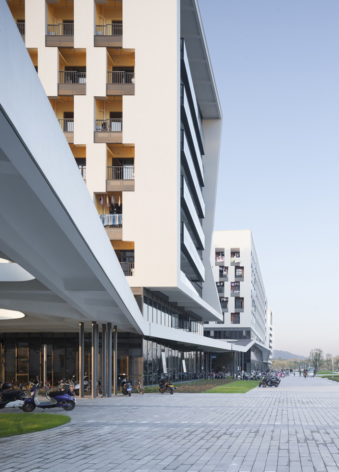 浙江杭州一高校学生公寓设计与众不同 很美