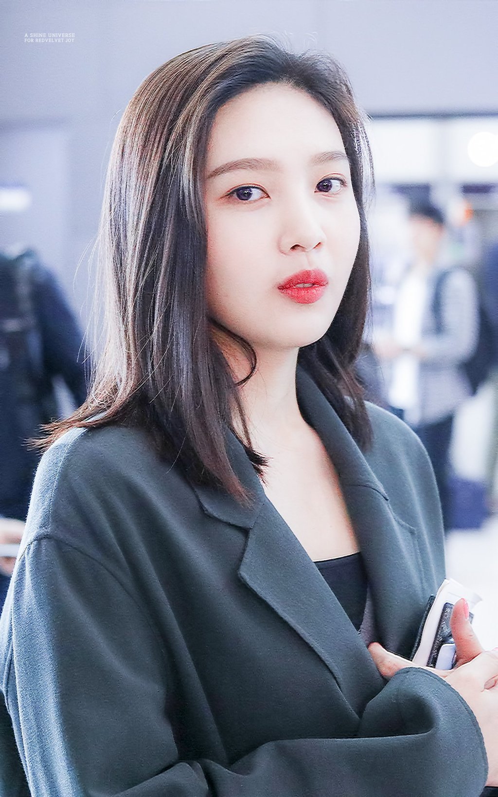 红贝贝red velvet,因香港行程出国,wendy孙承欢是又瘦了吗?