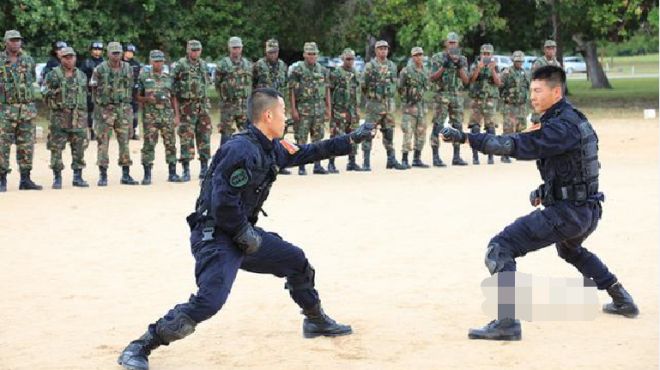 [图]中国曾手把手教出来一非洲部队，打败非洲无敌手，被称东非解放军