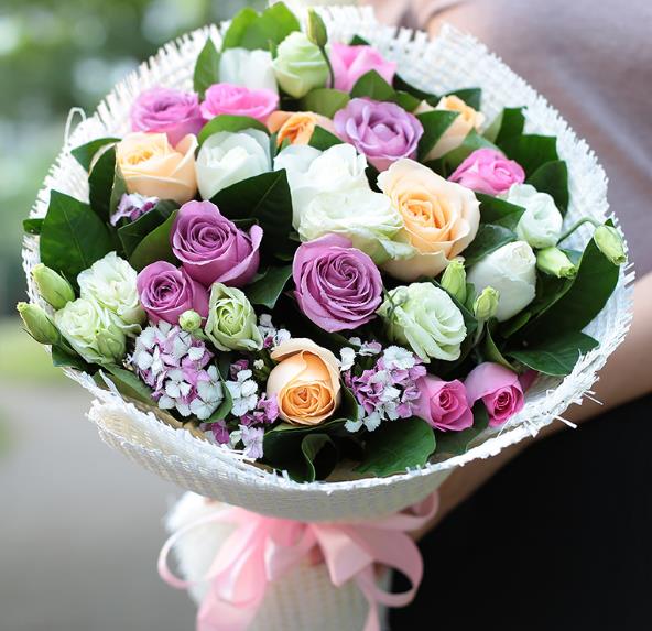 心理测试:哪束鲜花让你心动?测出你近期的心理状态!