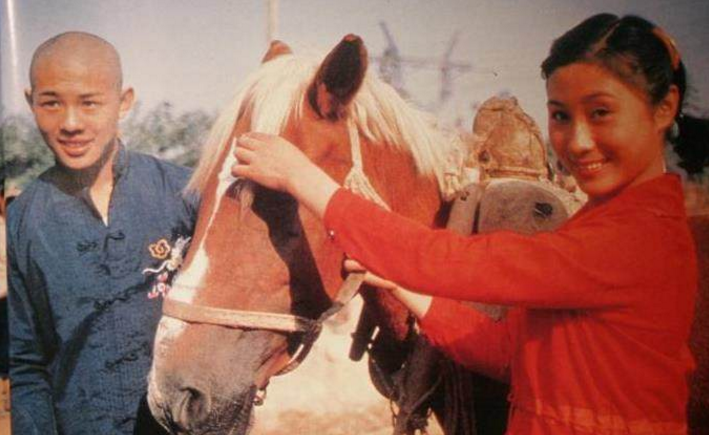 20年前老照片:图2小宝宝哭的好可怜,最后一张认识的都快要老了