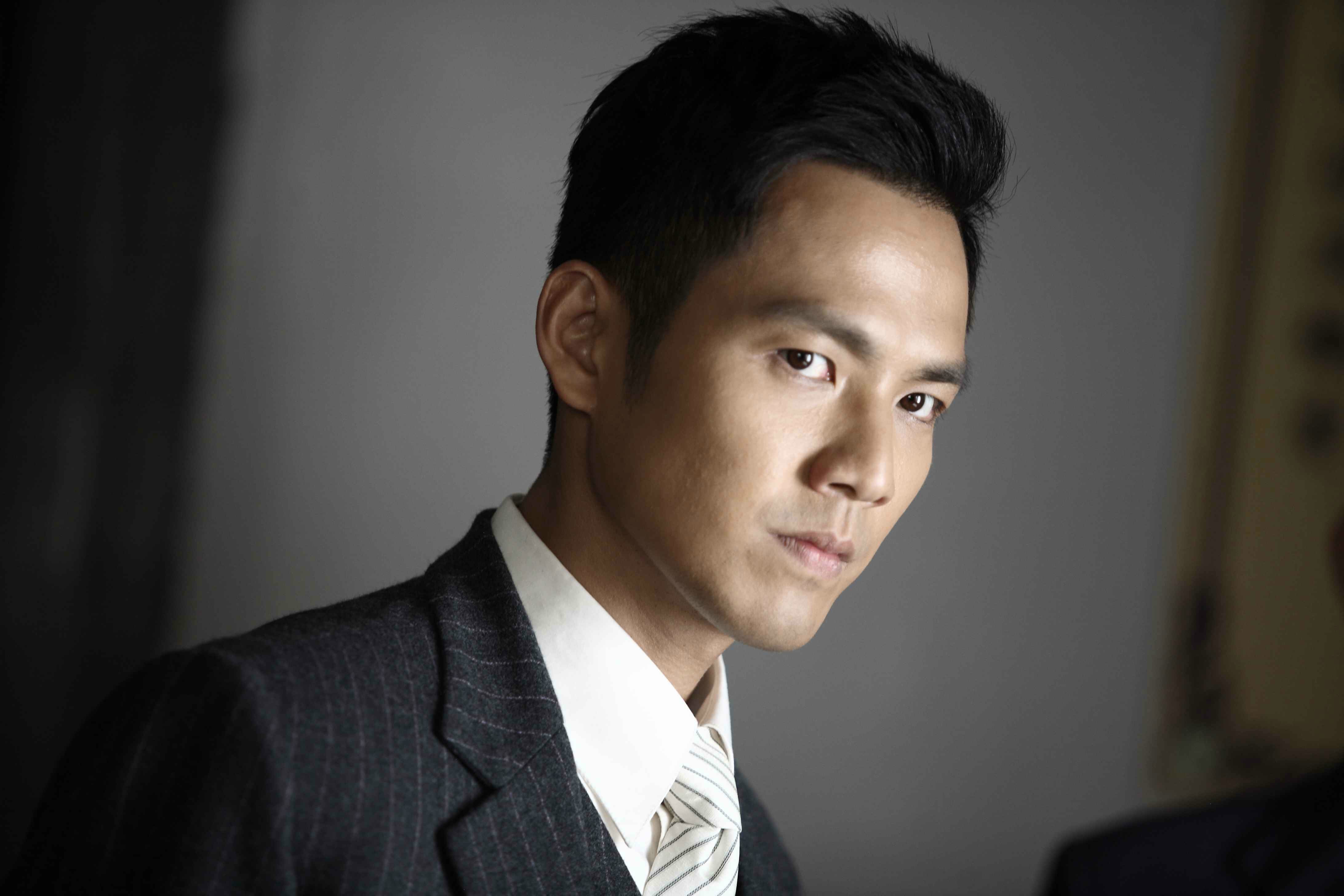 喜欢看谍战片的一定不要错过钟汉良的这部好剧《一触即发》