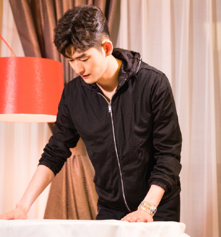 "霸道总裁"也有温柔的一面,张翰近照曝光,惹得网友"舔屏"