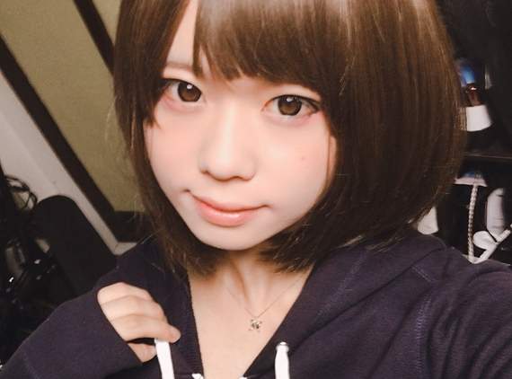 日本30岁大叔穿女装穿出新高界,居然还能靠女装赚大钱?