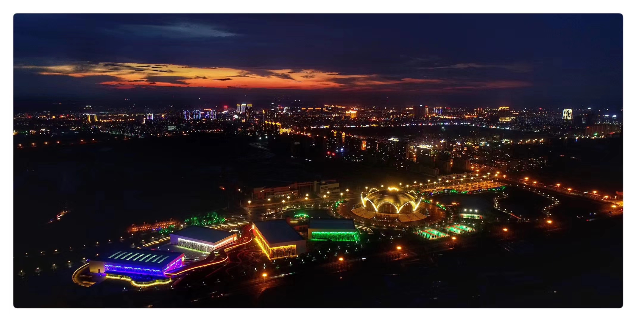朋友眼中的美丽吉林梅河口,夜色中的美景