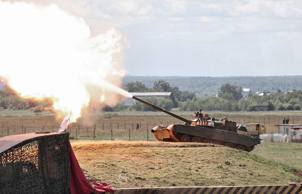 轰轰烈烈打一炮,各国主战坦克射击图集