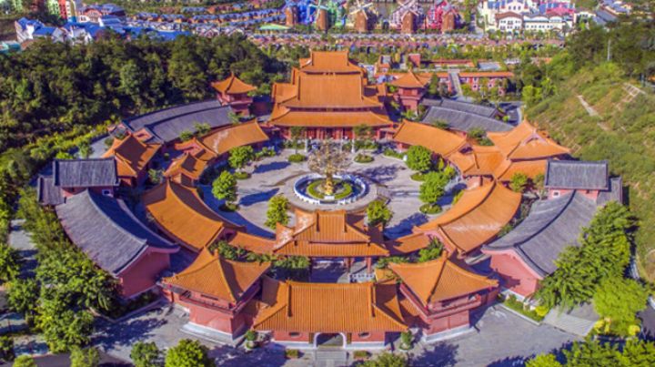 周末带着孩子和家人,来一次说走就走的河源福源寺之行