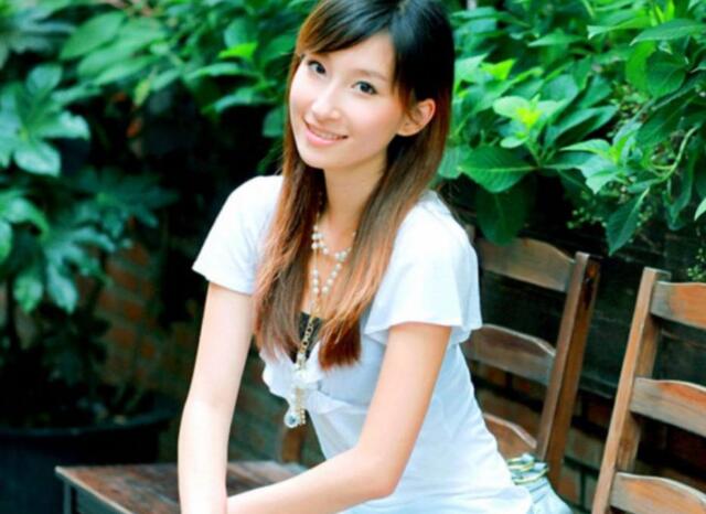 4生肖女百里挑一,年龄越大越有人疼,旺夫聚财一流,儿女有出息