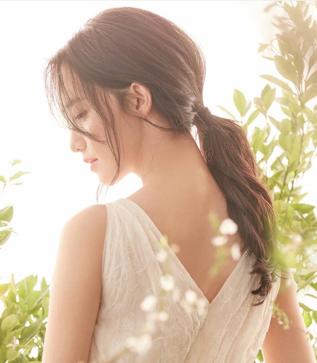 林允儿的侧颜,朴信惠的侧颜,孙艺珍的侧颜,都输给了她!