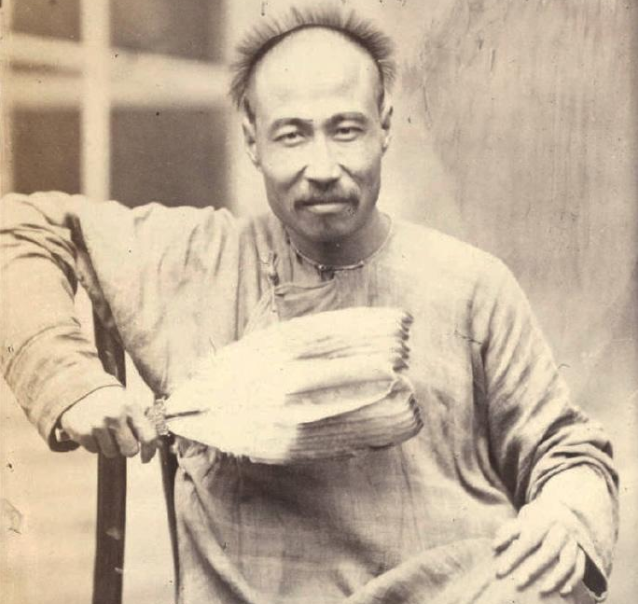 晚清罕见老照片:贝勒爷访德,最后张之洞和洋军官合照气场十足!