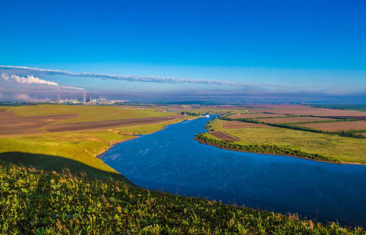 位于内蒙古自治区赤峰市克什克腾旗的贡格尔草原上.