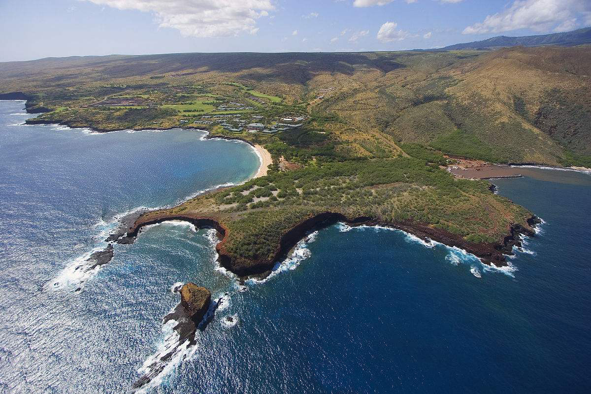 拉奈岛是夏威夷群岛第六大岛,位于夏威夷群岛中心,拥有壮观的海岸线和