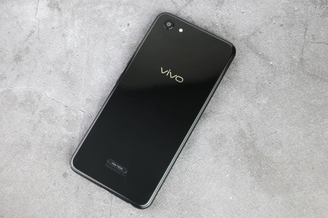 人工智能与颜值兼具 vivo y83真机图赏