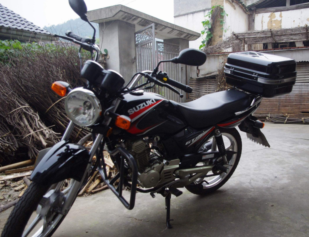 铃木gt125——性价比高,提速快,省油,操控性好的一款好车!