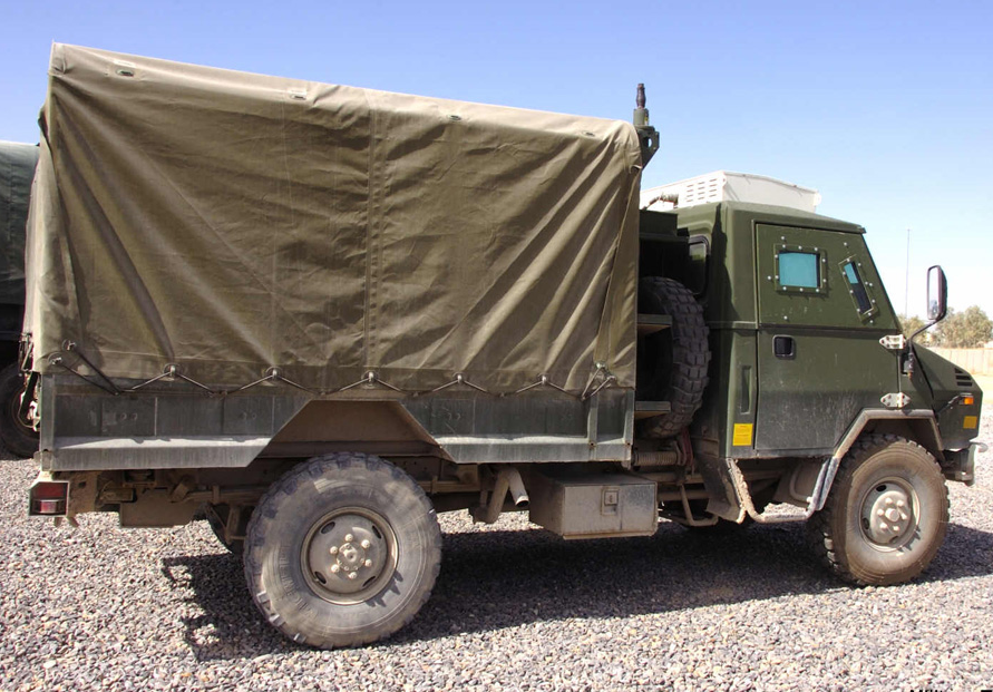 各国军用卡车:图1为特种部队定制,最后能拖500公斤火炮超酷炫!