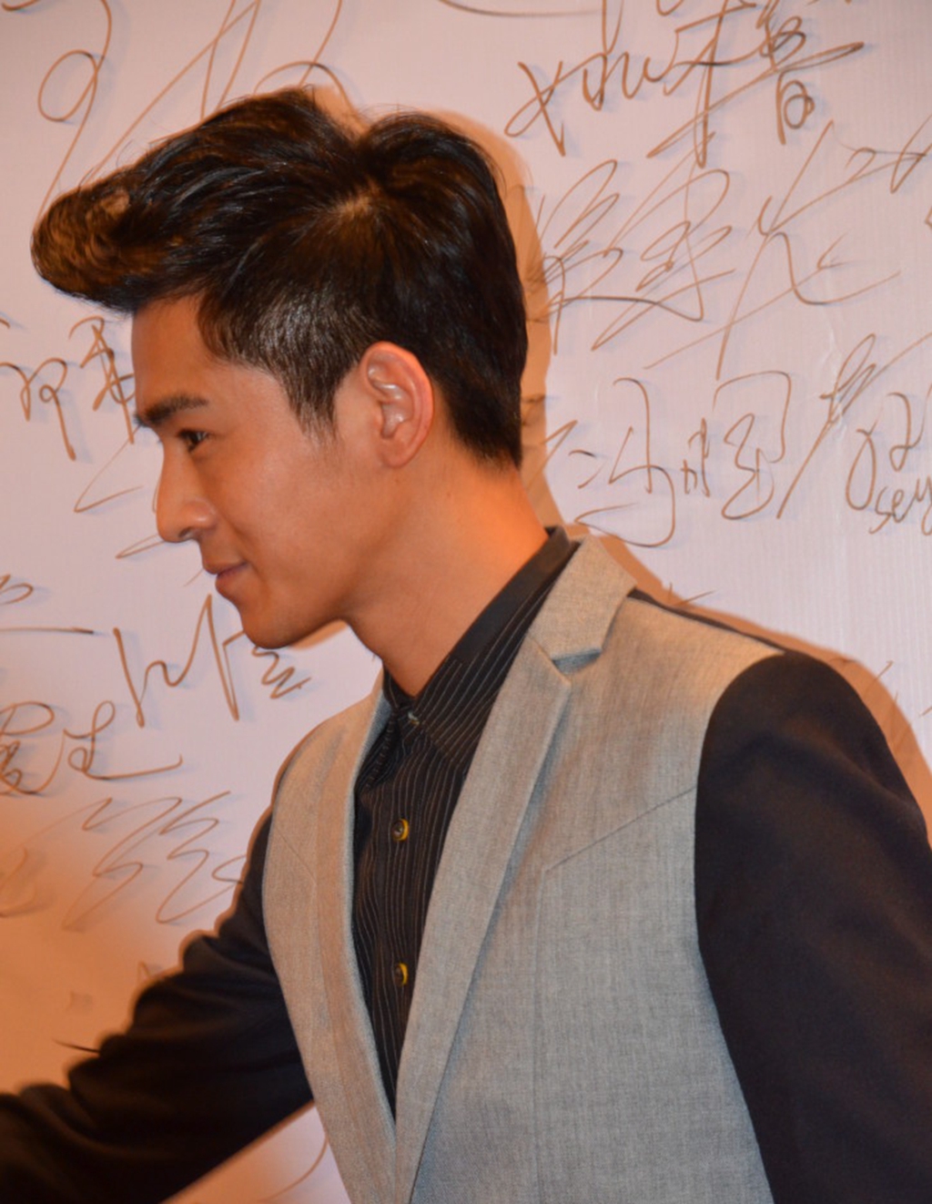 王力宏的侧颜,马天宇的侧颜,黄晓明的侧颜,都输给了他!