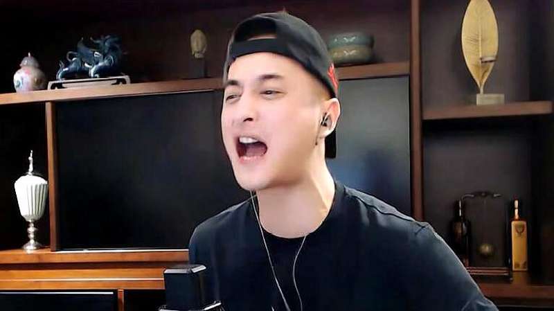 mc九局喊现场版《喊麦之王》，一开口实力秒杀抖音网红！1.7万次播放02:14继