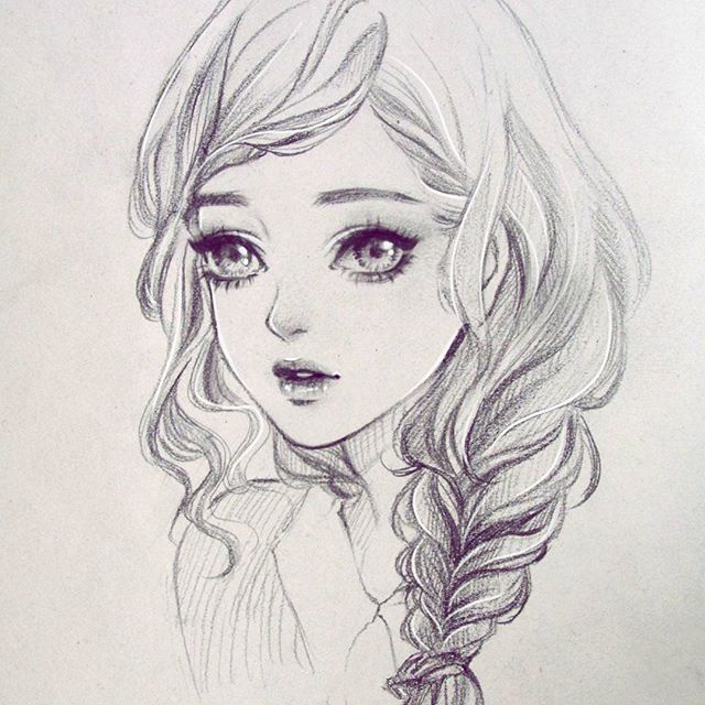 你缺临摹素材吗?这里有几组人物黑白线稿等你拿