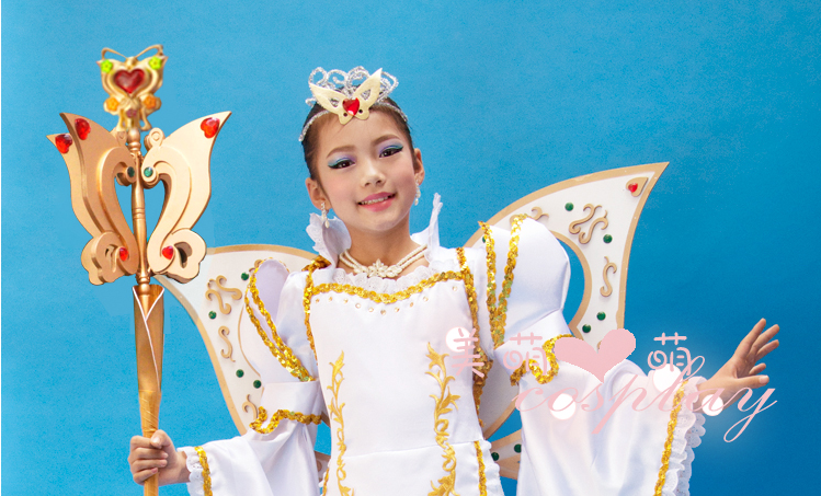 巴啦啦小魔仙:小朋友的真人服装,女王很有女神范,反派直接毁了