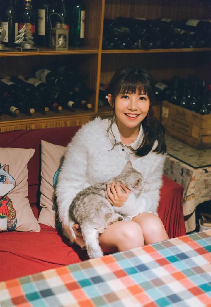 萝莉相御姐音,外表美好但内心强大,赖美云未来可期