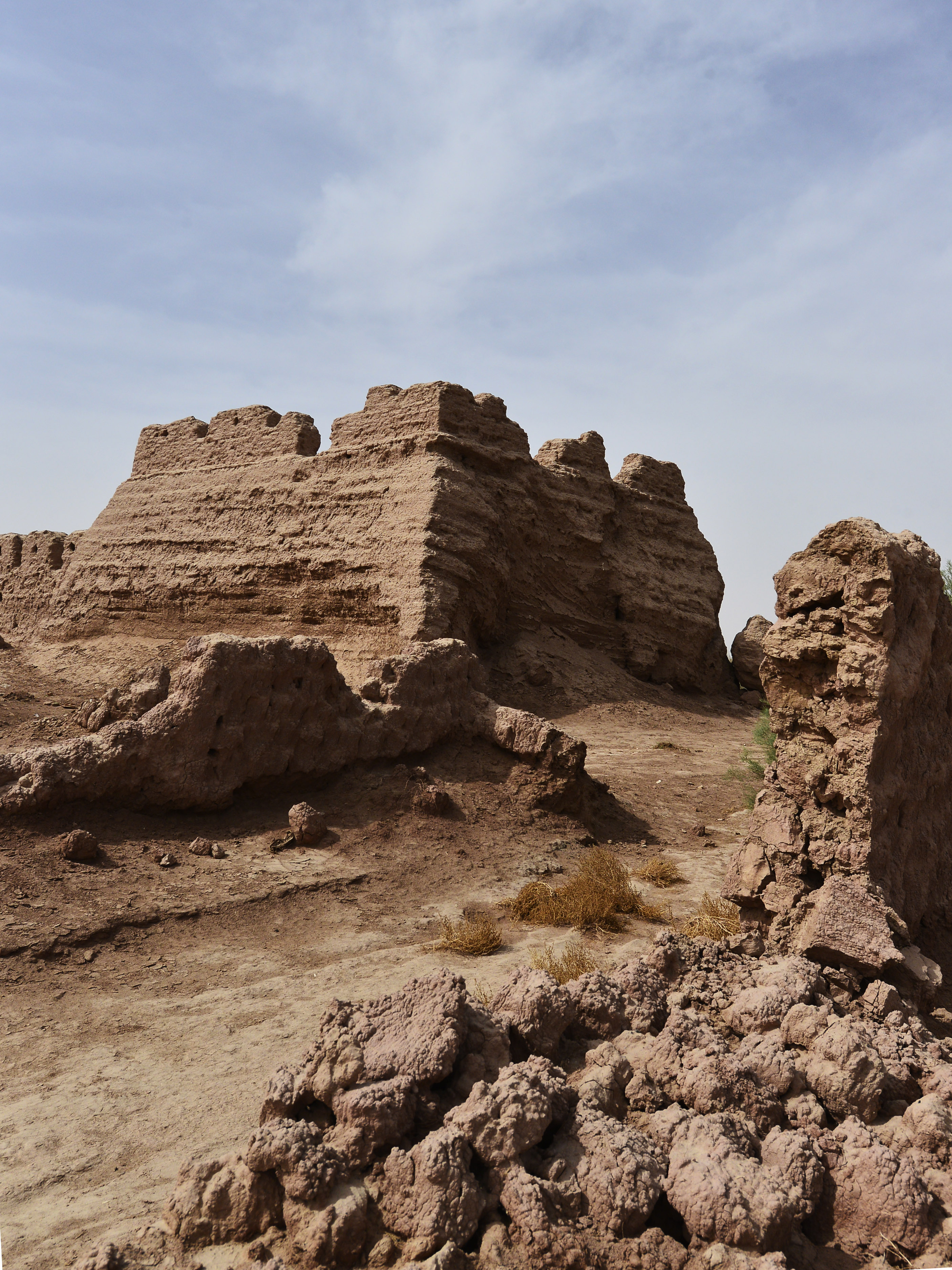 新疆:除了楼兰还有一个齐兰古城,"面纱里的她"神秘而悠远