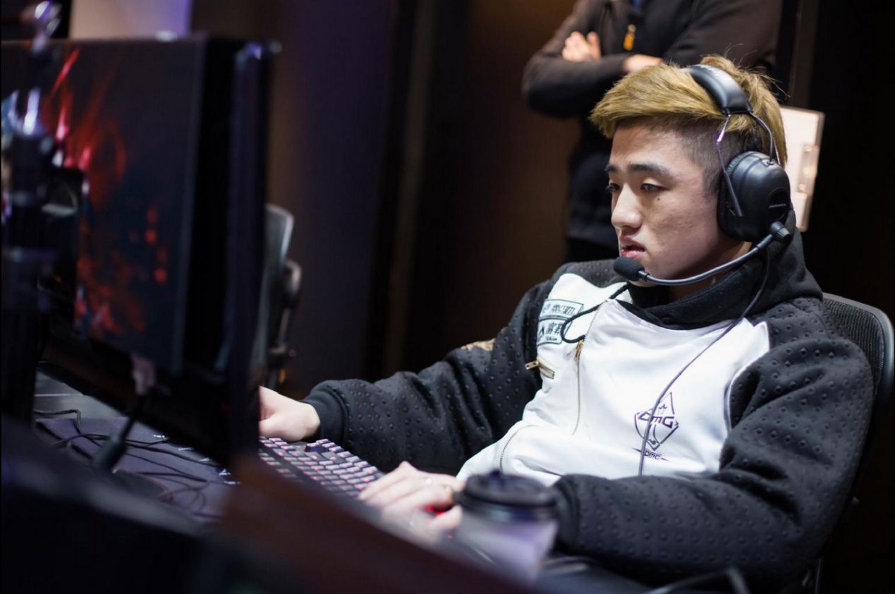 电竞富二代?icon高中同学爆料:钱肯定是有的,但亿万家产太夸张