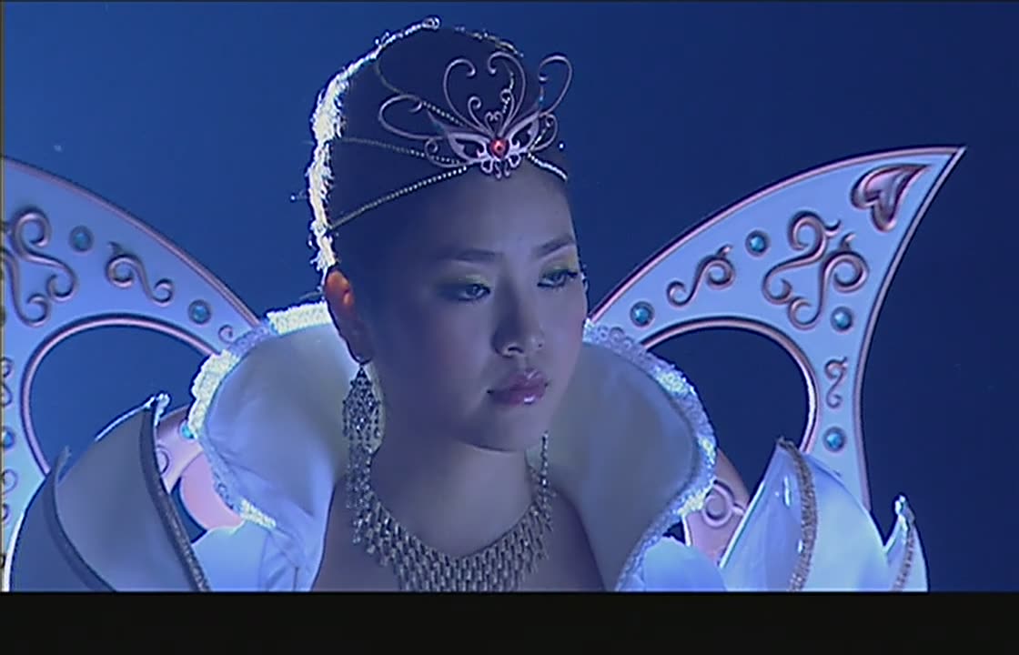 巴啦啦小魔仙:魔法能力变王者荣耀段位,凌美雪是青铜,小蓝星耀