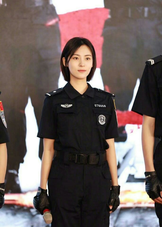 周放新剧《走火》6月6日浙江卫视中国蓝剧场首播,好期待