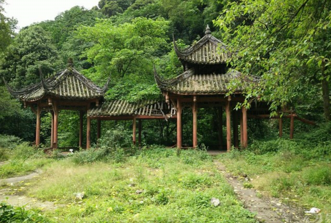 原来古人不愿意在荒庙过夜的原因竟是这个?真聪明,让人佩服!