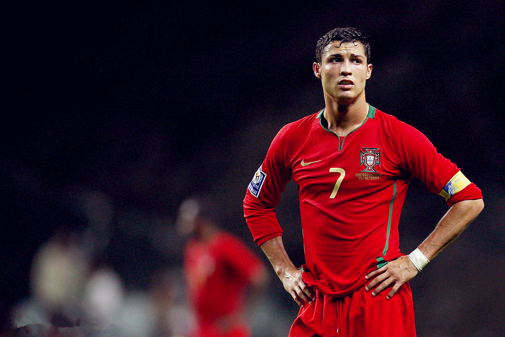 王者荣耀:裴擒虎梅西主题皮肤原画曝光!却遭到c罗粉丝一致差评