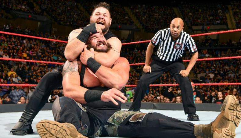 wwe大块头间的合约包资格赛,黑羊布朗·斯图曼完虐凯文·欧文斯