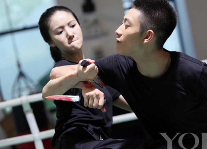 张一山一脸痴迷吴优小鸟依人,张一山与吴优演情侣风情万种